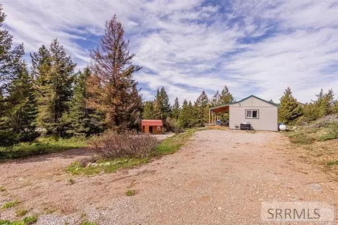 Exterior - 1831 Donna Dr, Bancroft, ID 83276 photo 5 of 15