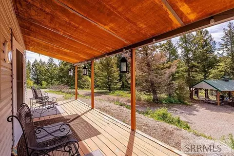 Exterior - 1831 Donna Dr, Bancroft, ID 83276 photo 3 of 15