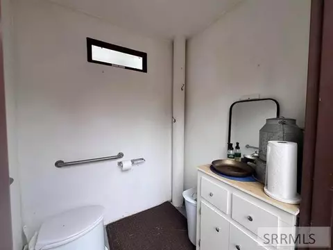 Bath - 1831 Donna Dr, Bancroft, ID 83276 photo 2 of 3