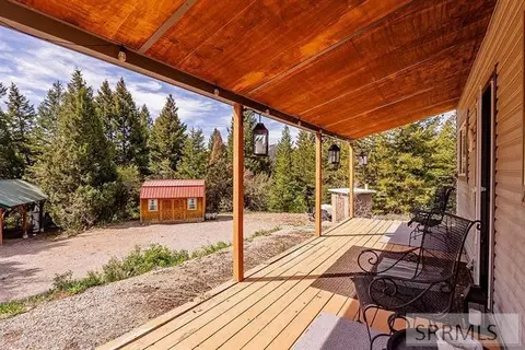 Exterior - 1831 Donna Dr, Bancroft, ID 83276 photo 4 of 15