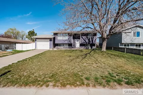 1620 Jade Dr, Pocatello, ID 83202