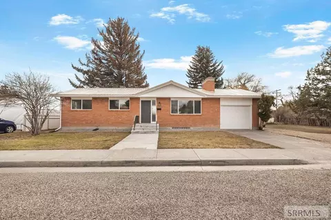 339 Ramona Ave, Rigby, ID 83442 photo 1