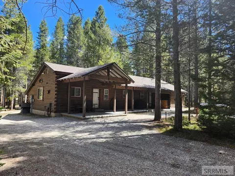 4193 Lone Pine Rd, Island Park, ID 83429
