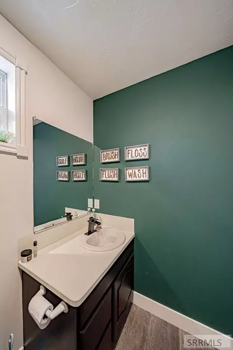 Bath - 436 E 1 S, Rigby, ID 83442 photo 3 of 3