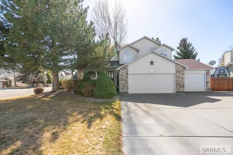 2882 Sandstone Dr, Idaho Falls, ID 83404