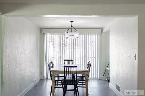 Dining - 2955 S Central Ave, Ammon, ID 83406 photo 3 of 3