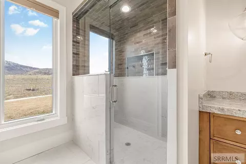 Bath - 2399 Chapel Rd, Irwin, ID 83428 photo 5 of 10