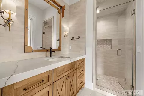 Bath - 2399 Chapel Rd, Irwin, ID 83428 photo 8 of 10