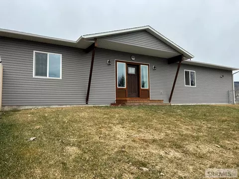 1104 Taft Ave, Salmon, ID 83467