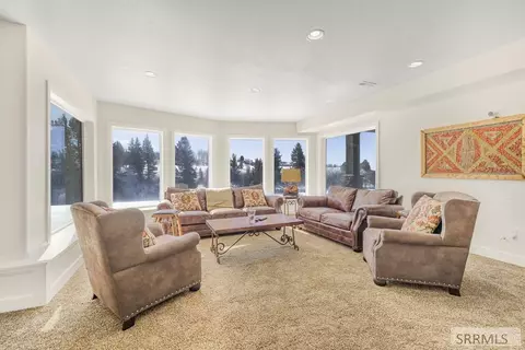 Living - 3944 Schaefer Ln, Ashton, ID 83420 photo 4 of 4