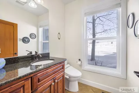 Bath - 3944 Schaefer Ln, Ashton, ID 83420 photo 1 of 12