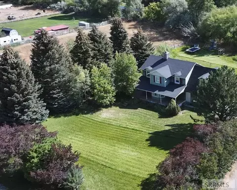 2950 N Ammon Rd, Idaho Falls, ID 83401
