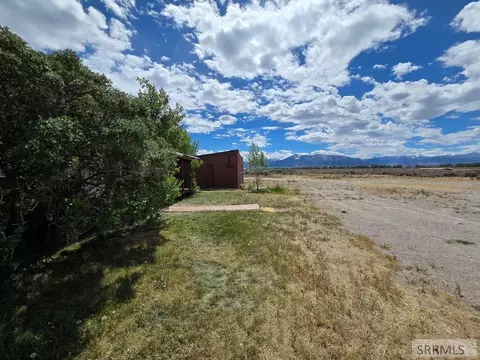 Exterior - 401 S 3rd St, Leadore, ID 83464 photo 20 of 33