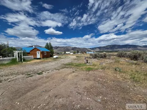 Exterior - 401 S 3rd St, Leadore, ID 83464 photo 10 of 33