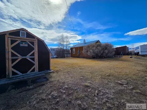 Exterior - 401 S 3rd St, Leadore, ID 83464 photo 2 of 29