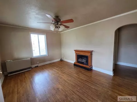 Living - 401 S 3rd St, Leadore, ID 83464 photo 1 of 3