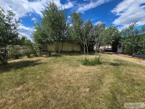 Exterior - 401 S 3rd St, Leadore, ID 83464 photo 11 of 33