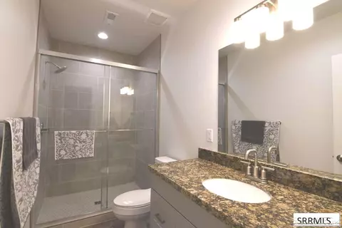 Bath - 1324 Stone Dr, Rexburg, ID 83440 photo 6 of 8