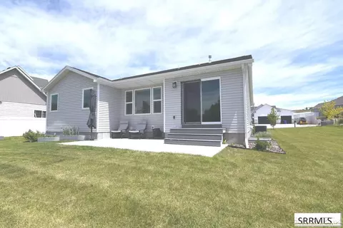 Exterior - 1324 Stone Dr, Rexburg, ID 83440 photo 4 of 7