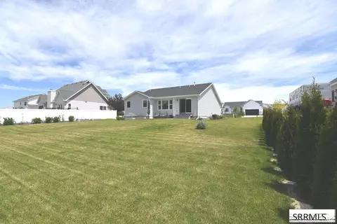 Exterior - 1324 Stone Dr, Rexburg, ID 83440 photo 5 of 7