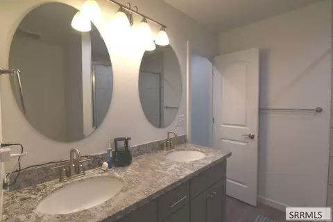 Bath - 1324 Stone Dr, Rexburg, ID 83440 photo 3 of 8