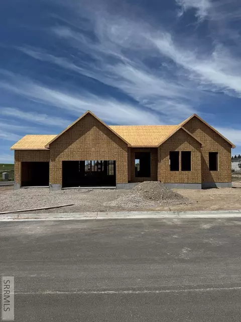 668 Pine Ridge Ln #4-6, Rexburg, ID 83440