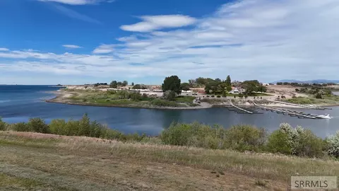 lot13 S Bay Pl, American Falls, ID 83211