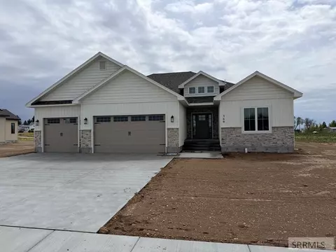 360 Meadow Walk Dr, Shelley, ID 83274
