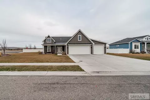 1960 N Mesa Canyon Dr, Idaho Falls, ID 83401
