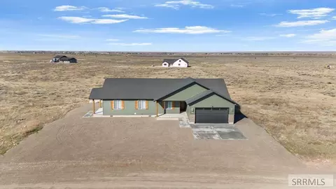 587 Springbrook Ln, Saint Anthony, ID 83445