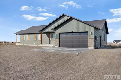 587 Springbrook Ln, Saint Anthony, ID 83445 photo 2