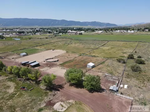 280 N Hooper Ave, Soda Springs, ID 83276