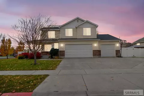 318 Polo Dr, Rexburg, ID 83440