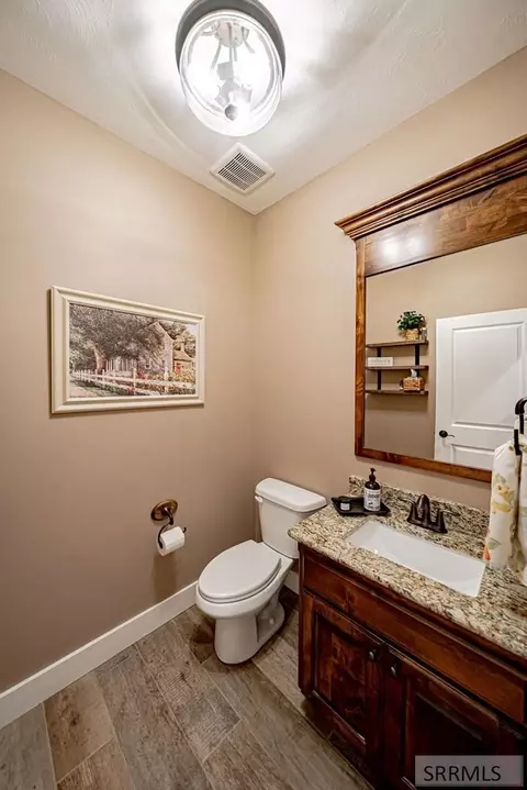 Bath - 3843 E 446 N, Rigby, ID 83442 photo 5 of 8
