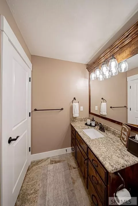 Bath - 3843 E 446 N, Rigby, ID 83442 photo 7 of 8