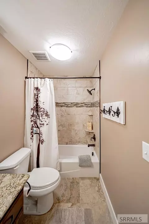 Bath - 3843 E 446 N, Rigby, ID 83442 photo 8 of 8