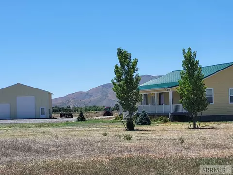 3885 N 3580 W, Mackay, ID 83251