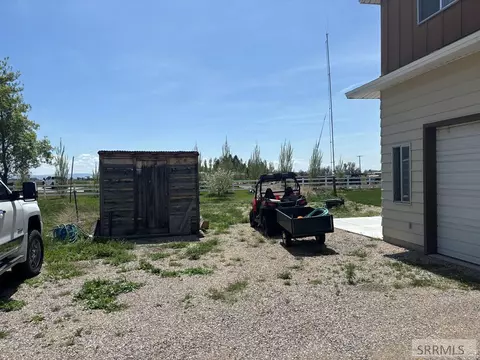 Exterior - 194 N 3600 E, Rigby, ID 83442 photo 7 of 11