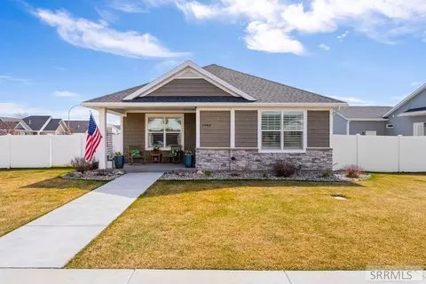 1962 Autumn Ln, Idaho Falls, ID 83404