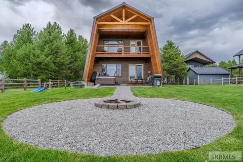 3776 Snake River Dr, Island Park, ID 83429