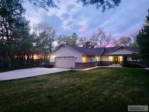 1522 Sod Farm Rd, Pocatello, ID 83204