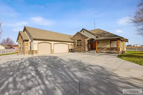 2917 Woodbridge Cir, Idaho Falls, ID 83401