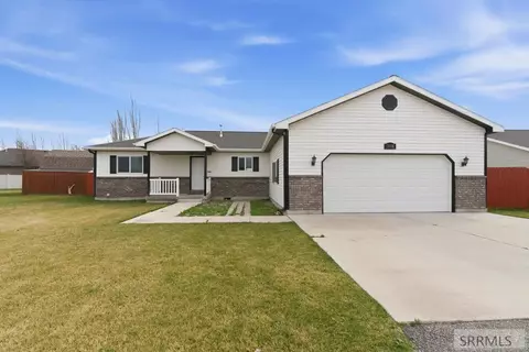 3894 Elm Ln, Rigby, ID 83442 photo 1