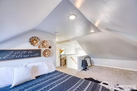 Bedroom - 3275 E 650 N, Menan, ID 83434 photo 4 of 6