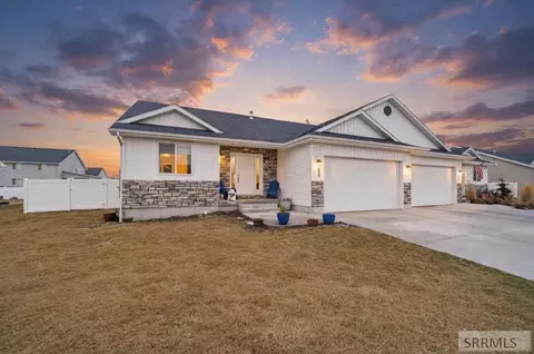 655 Lincoln St, Rigby, ID 83442