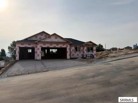 1315 Falcon Ridge Dr, Pocatello, ID 83201