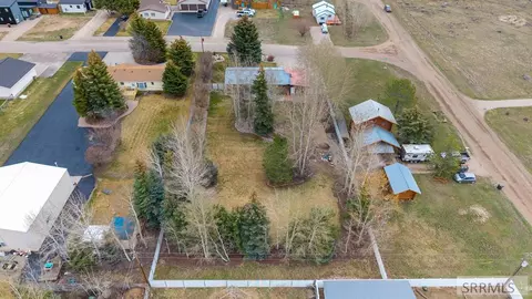 View/Area - 80 S 4th St, Driggs, ID 83422 photo 4 of 6
