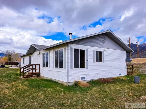 Exterior - 3530 W 4050 N, Moore, ID 83255 photo 2 of 5