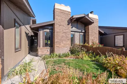 1301 Laurel Dr, Idaho Falls, ID 83401