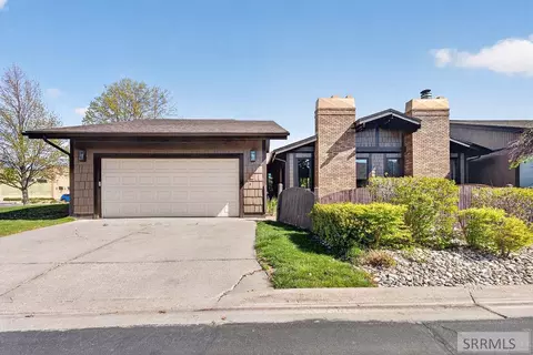 1301 Laurel Dr, Idaho Falls, ID 83401